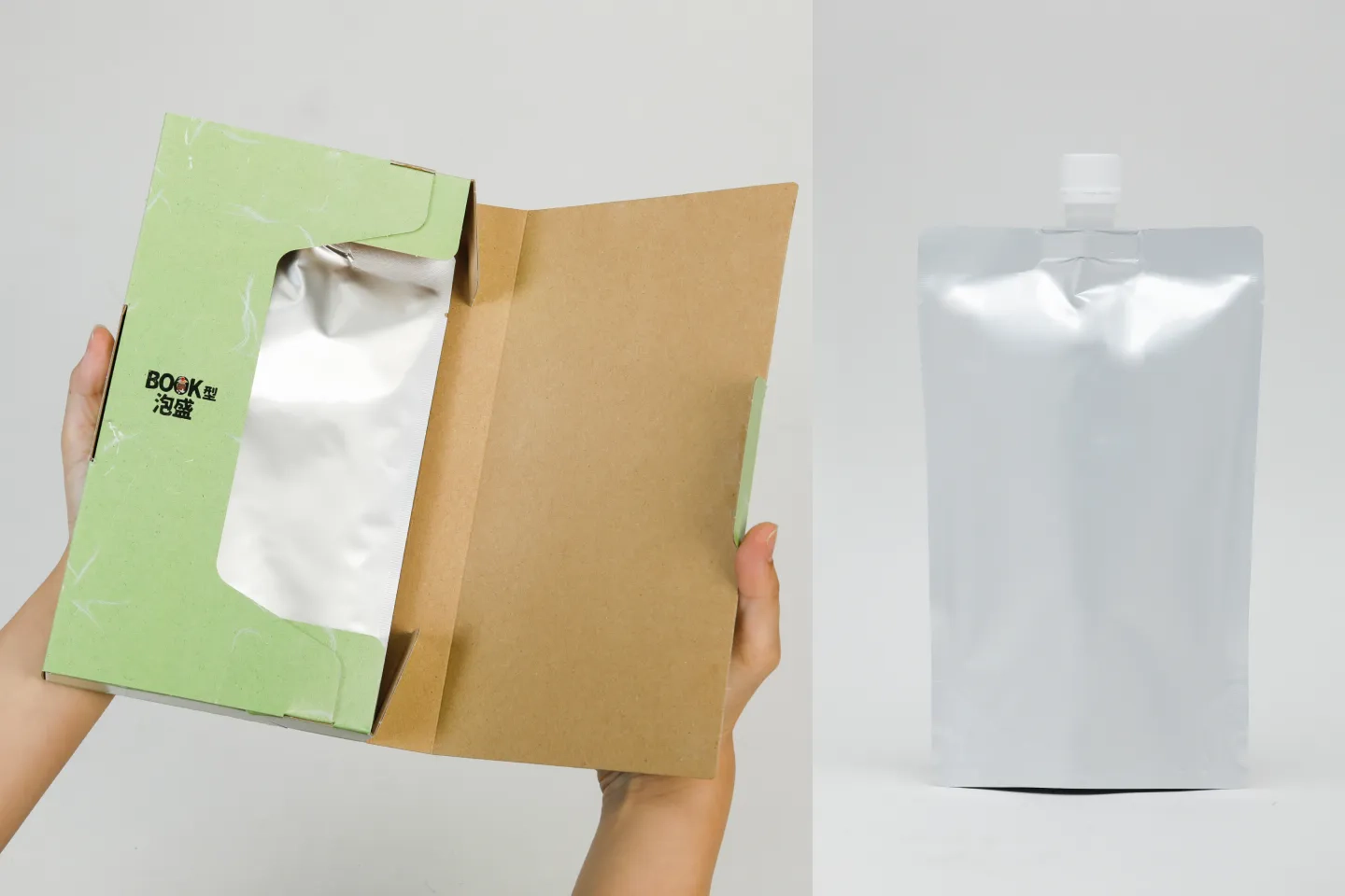 BOOK型泡盛の中身の写真