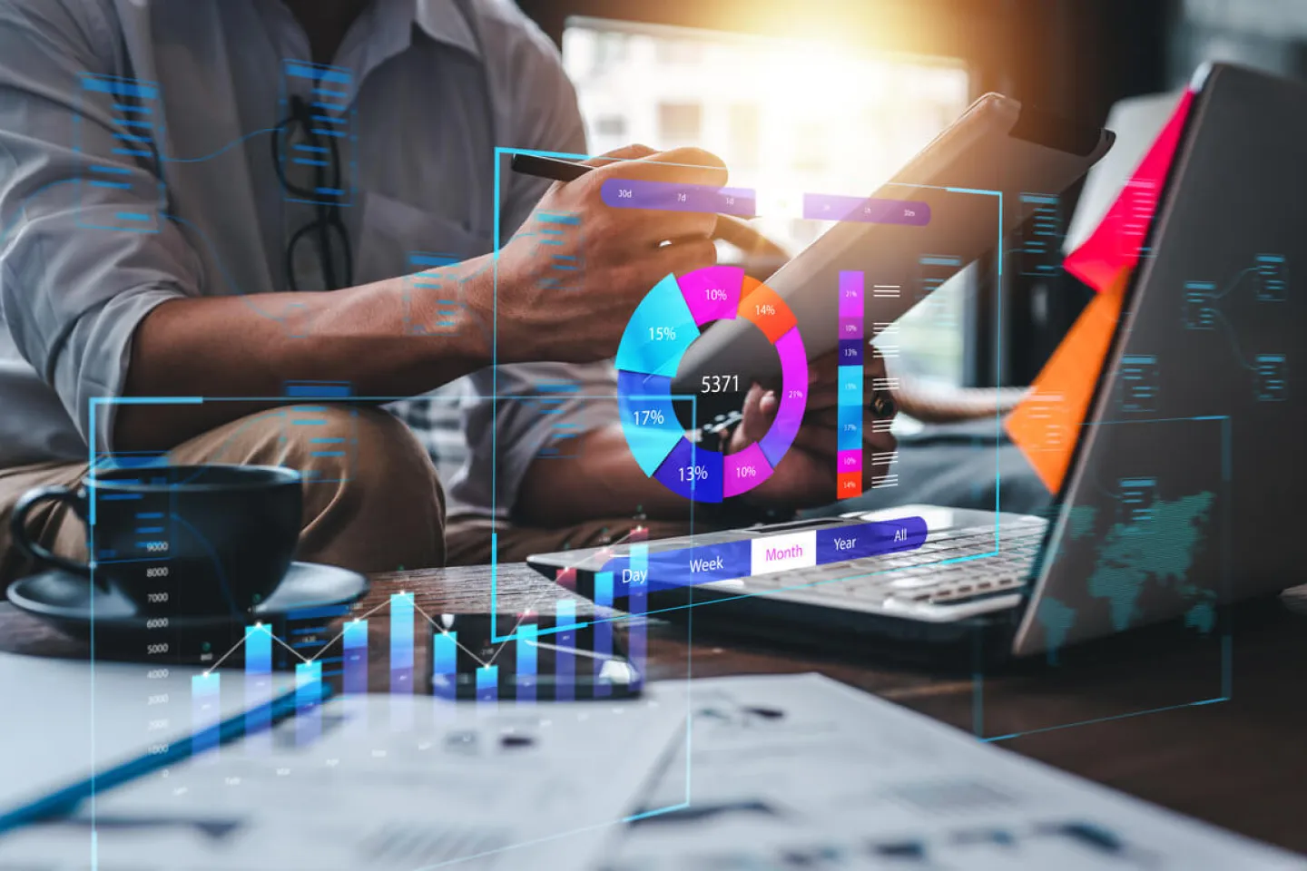 物流作業する女性